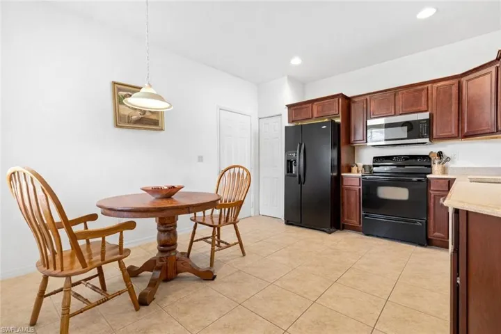 3364  Dandolo  CIR, Cape Coral, FL 33909