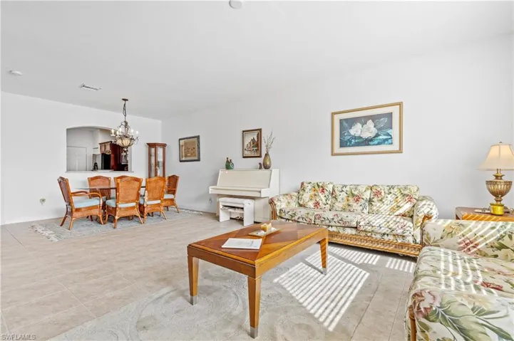 3364  Dandolo  CIR, Cape Coral, FL 33909