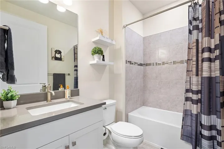 20092 Hartford Blvd, Estero, Florida 33928