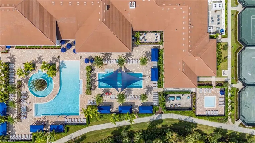 Valencia Trails resort pools