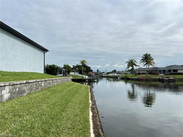 Side canal view