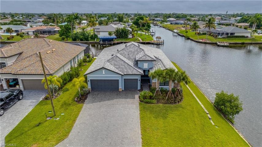 120 foot wide intersecting canals