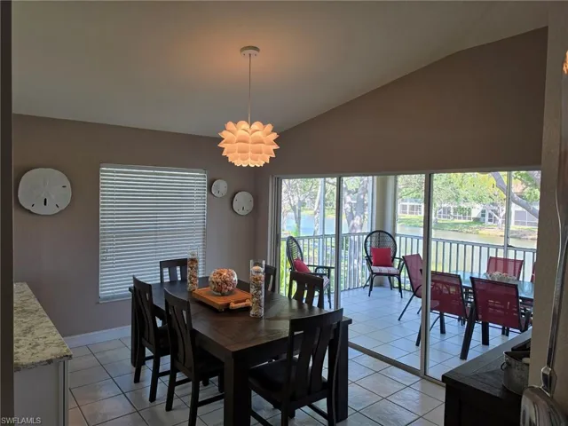 200 Diamond Cir 202, Naples, Florida 34110