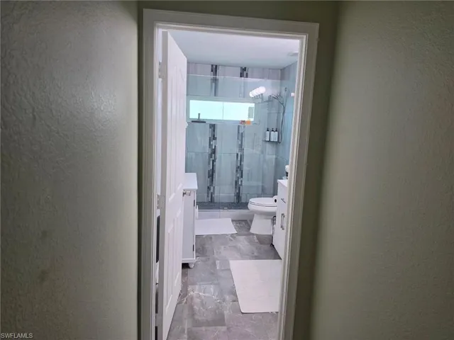 200 Diamond Cir 202, Naples, Florida 34110