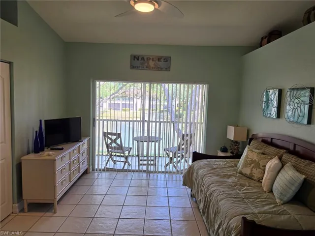 200 Diamond Cir 202, Naples, Florida 34110