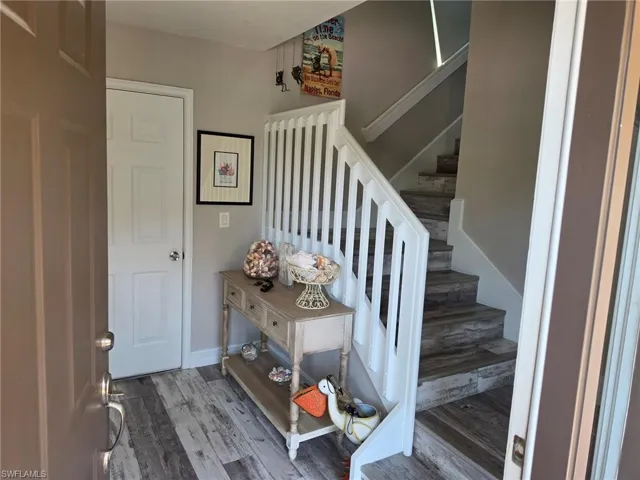 200 Diamond Cir 202, Naples, Florida 34110