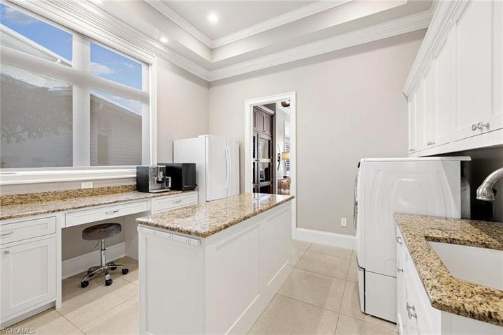 Butler Pantry