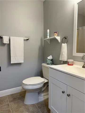 6331  Royal Woods  DR, Fort Myers, FL 33908