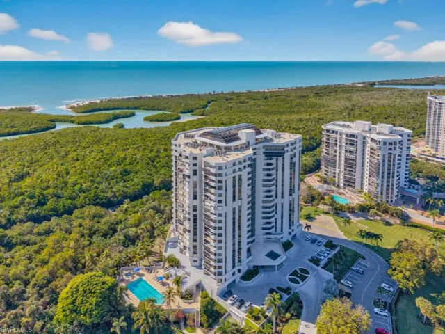 6001 Pelican Bay Blvd 503, Naples, Florida 34108