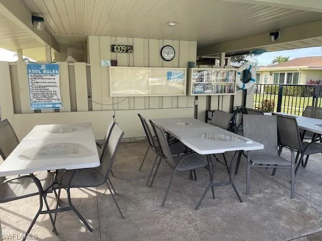 5560  Pendlewood  LN, Fort Myers, FL 33919