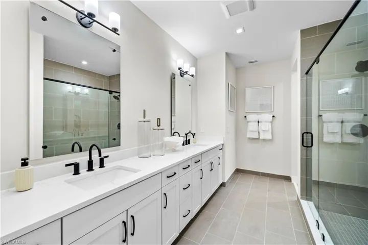 10927  Salt Bay  WAY, Fort Myers, FL 33913