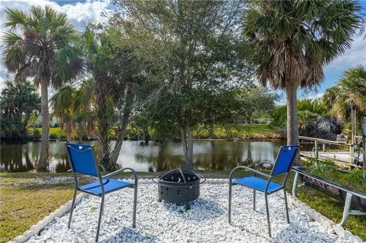 1437 Alton RD, PORT CHARLOTTE FL 33952