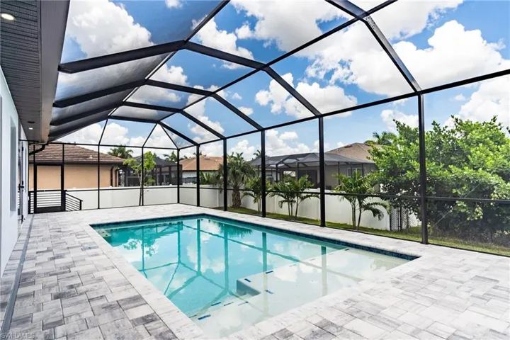 2513 Sw 25th Ave, Cape Coral, Florida 33914