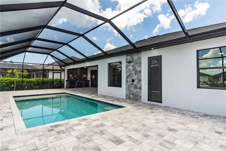 2513 Sw 25th Ave, Cape Coral, Florida 33914