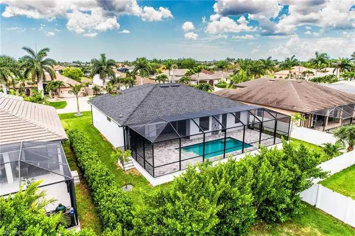 2513 Sw 25th Ave, Cape Coral, Florida 33914