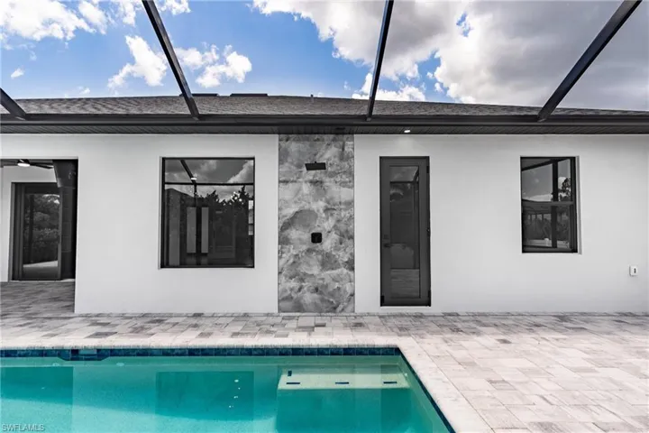 2513 Sw 25th Ave, Cape Coral, Florida 33914