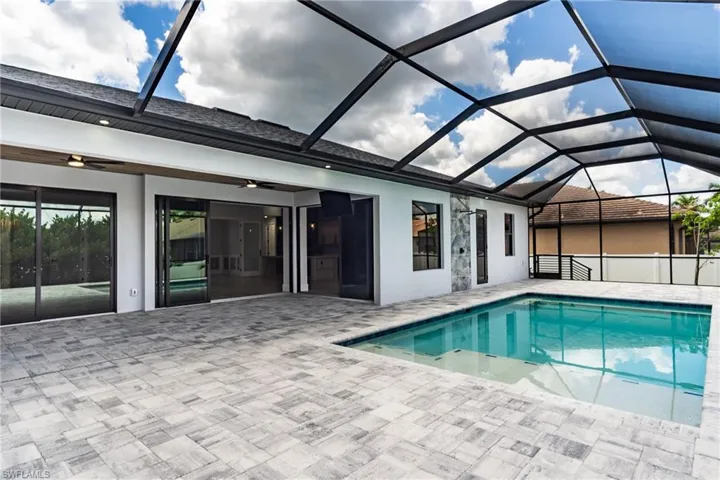 2513 Sw 25th Ave, Cape Coral, Florida 33914