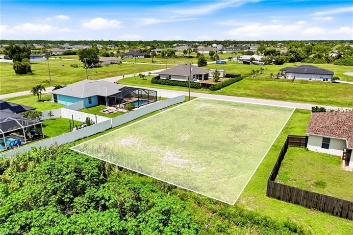 3518 Nw 39th Ln, Cape Coral, Florida 33993