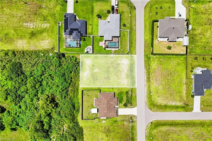3518 Nw 39th Ln, Cape Coral, Florida 33993