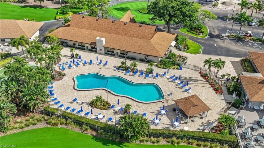 249 Memory Ln 4, Naples, Florida 34112
