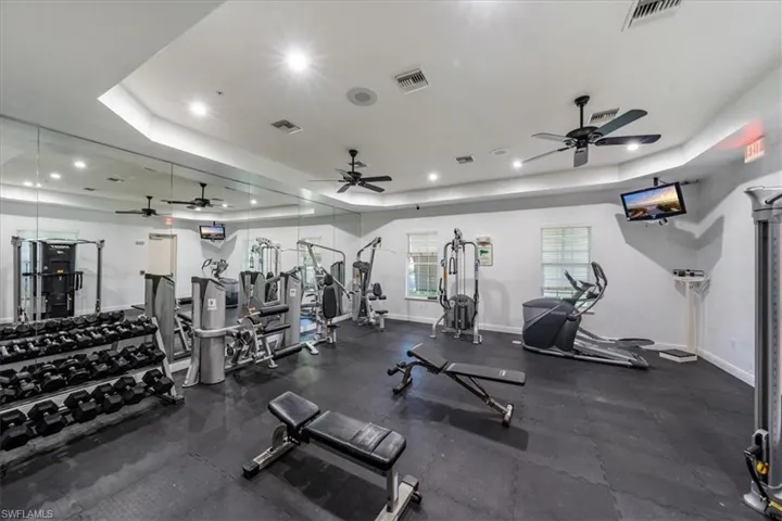 15193  Cortona  WAY, Naples, FL 34120