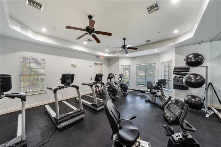15193  Cortona  WAY, Naples, FL 34120