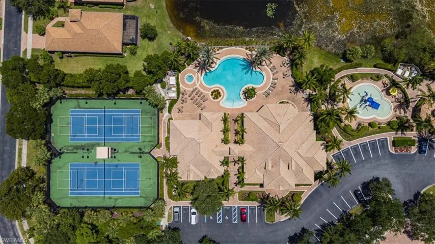 15193  Cortona  WAY, Naples, FL 34120