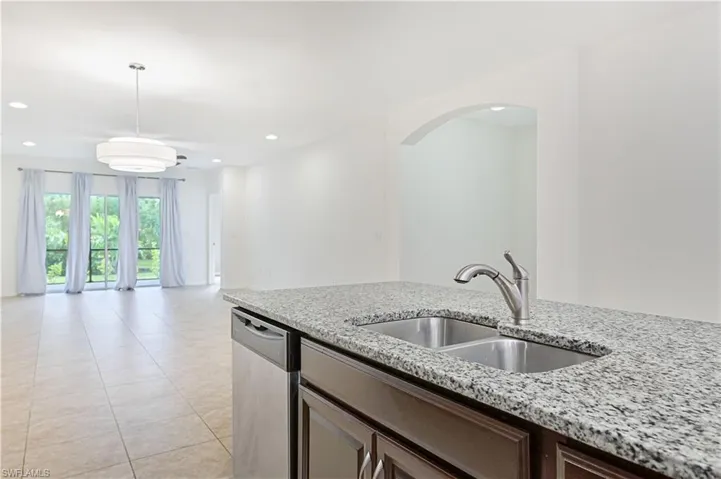 4278 Dutchess Park Rd, Fort Myers, Florida 33916