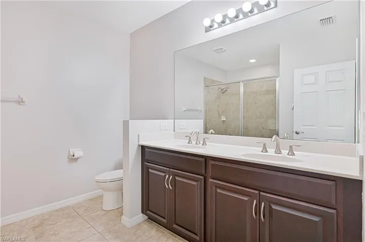 4278 Dutchess Park Rd, Fort Myers, Florida 33916