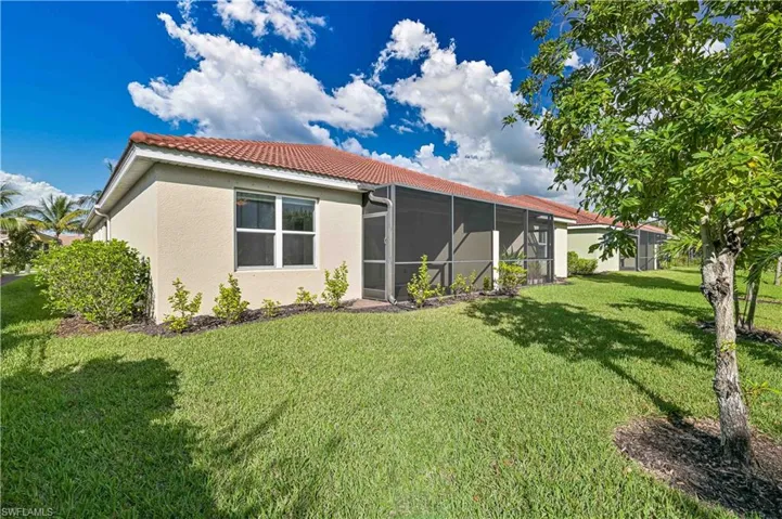 4278 Dutchess Park Rd, Fort Myers, Florida 33916