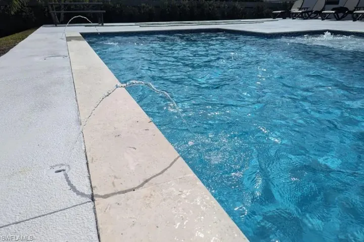 415 SW 31st  PL, Cape Coral, FL 33991