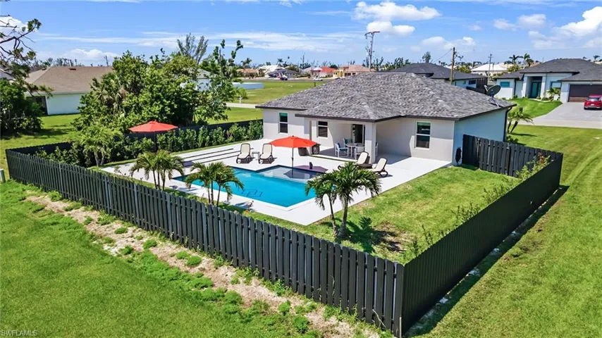415 SW 31st  PL, Cape Coral, FL 33991