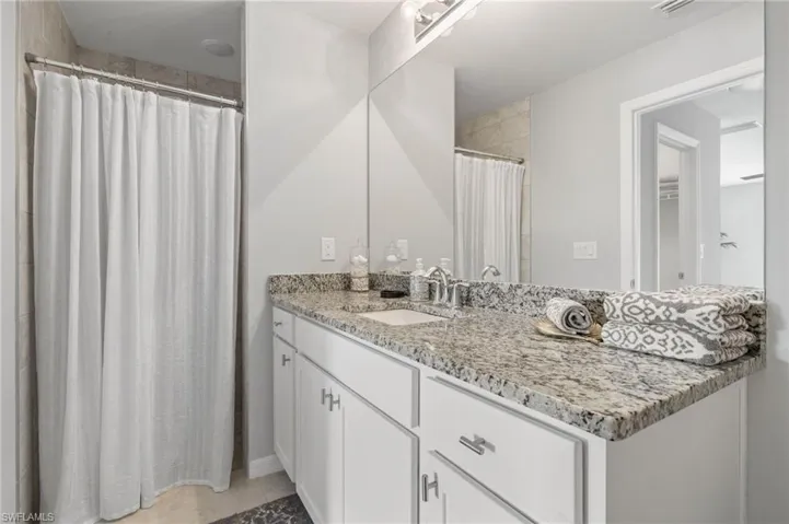 415 SW 31st  PL, Cape Coral, FL 33991