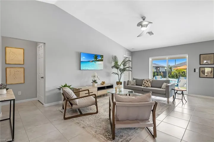 415 SW 31st  PL, Cape Coral, FL 33991