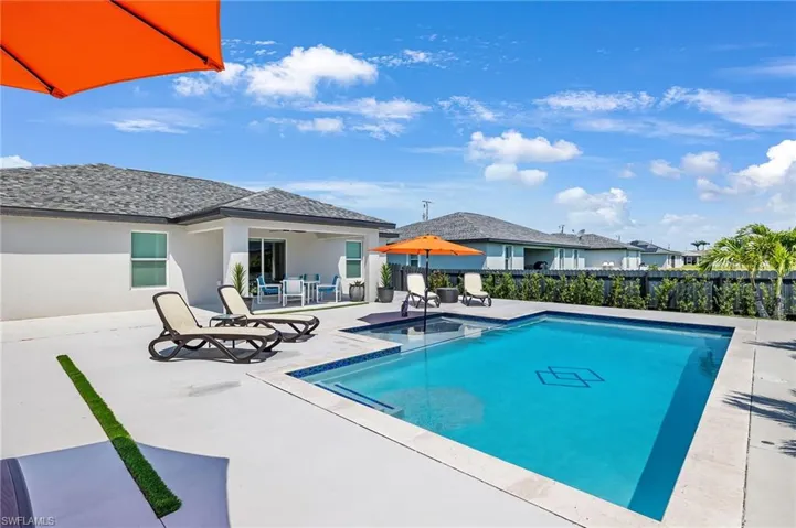 415 SW 31st  PL, Cape Coral, FL 33991