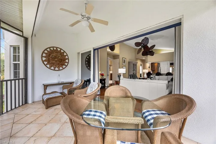 7841  Hawthorne  DR, Naples, FL 34113