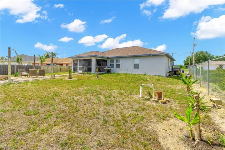 4207 30th St Sw, Lehigh Acres, Florida 33976