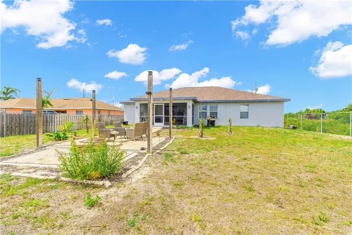 4207 30th St Sw, Lehigh Acres, Florida 33976