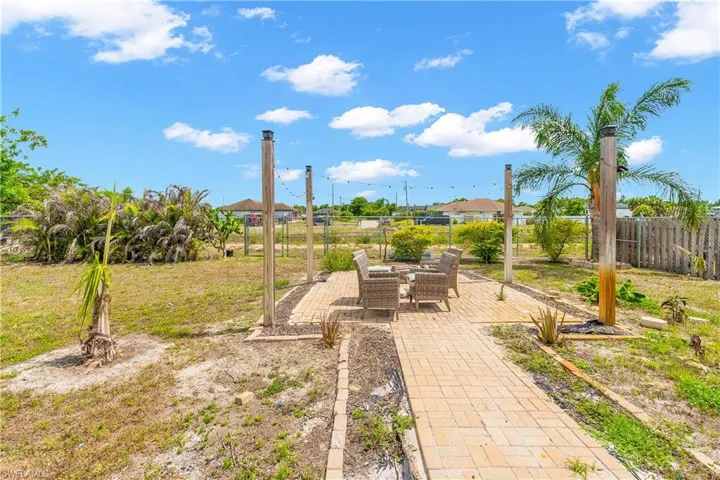 4207 30th St Sw, Lehigh Acres, Florida 33976