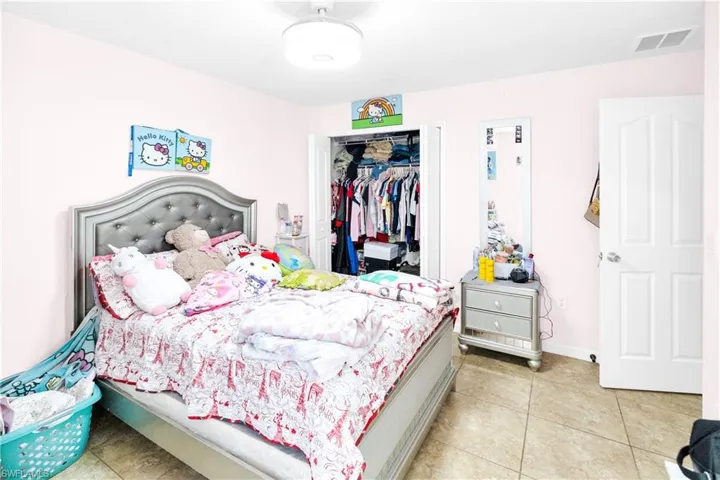4207 30th St Sw, Lehigh Acres, Florida 33976