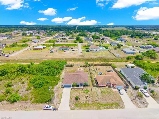 4207 30th St Sw, Lehigh Acres, Florida 33976