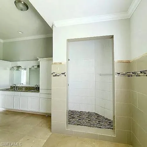 3420 72nd Ave Ne, Naples, Florida 34120
