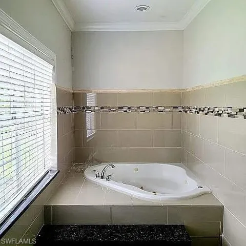 3420 72nd Ave Ne, Naples, Florida 34120