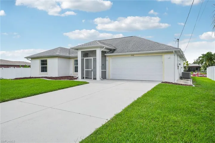 2318 Se 15th Ter, Cape Coral Fl 33990