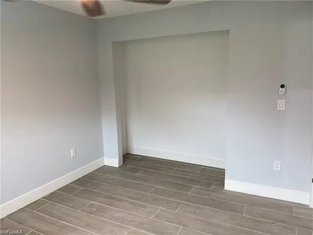 536 101st Ave N, Naples, Florida 34108
