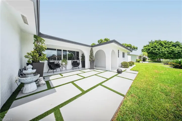 713 Se 43rd St, Cape Coral, Florida 33904