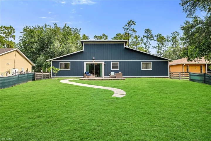 3670 6th Ave Se, Naples, Florida 34117