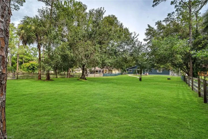 3670 6th Ave Se, Naples, Florida 34117