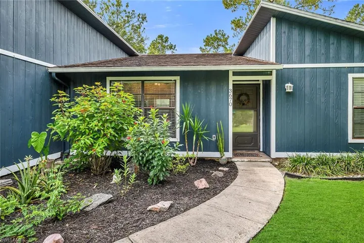 3670 6th Ave Se, Naples, Florida 34117