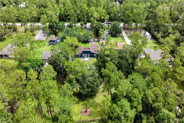 3670 6th Ave Se, Naples, Florida 34117